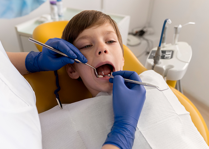 Pediatric Dentist Near You for Dental Crowns